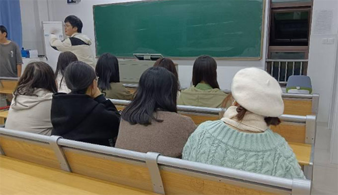 湖南师范大学2023级经济班青马一组十一月活动