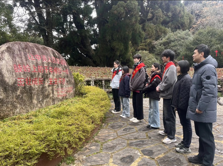 ������ѧԺ����ѰԵ�Ӹ����뿪չ��Ѱ������Ե�𣬹���������ƪ�����ʵ��