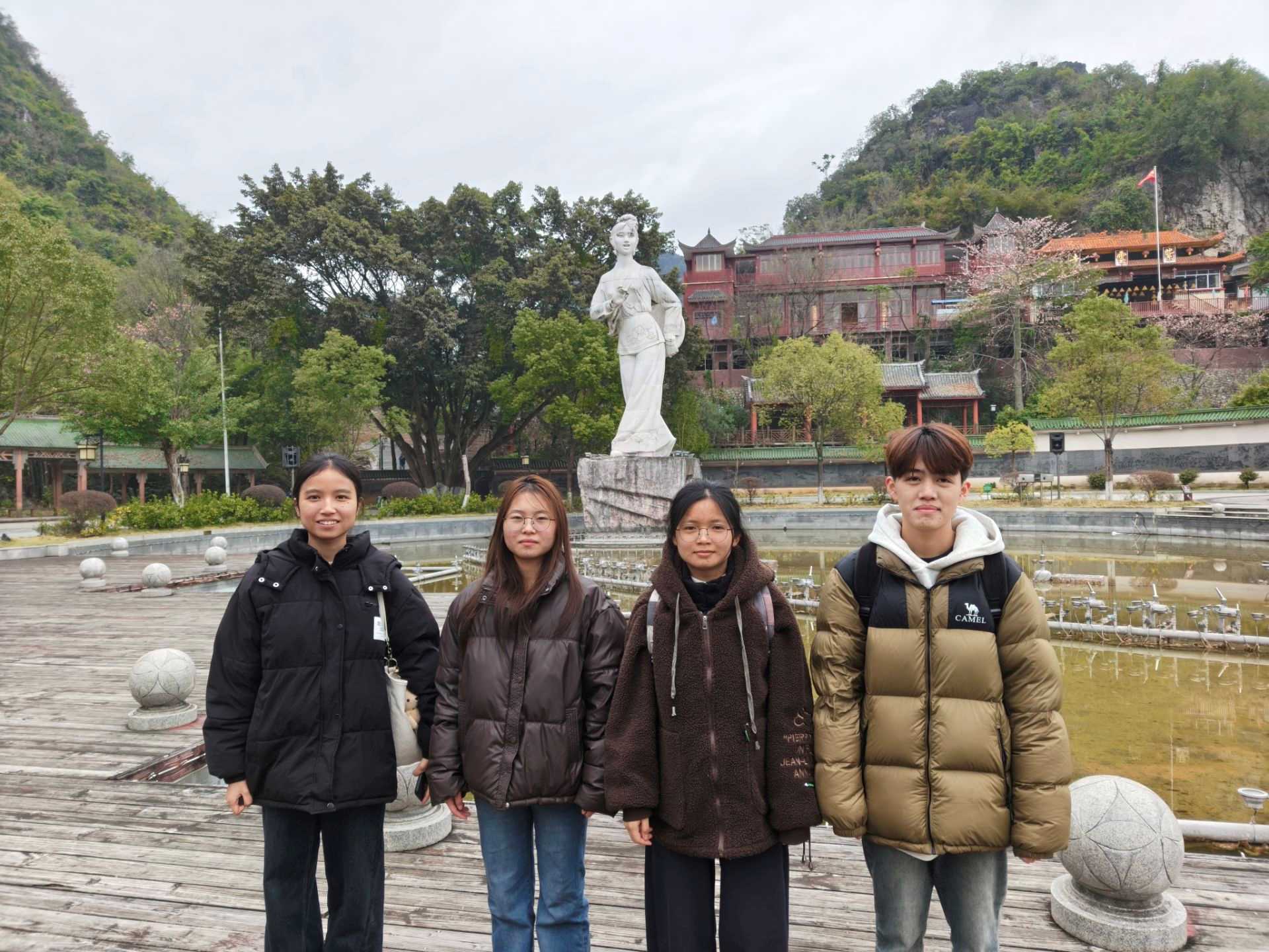 �ഺѰ������ͬ����δ���������Ŷ����ݵ����������Ļ����������Ž�