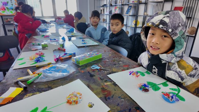 ɽ����ѧɽ��΢��֧�̶ӿ�չ����֧��