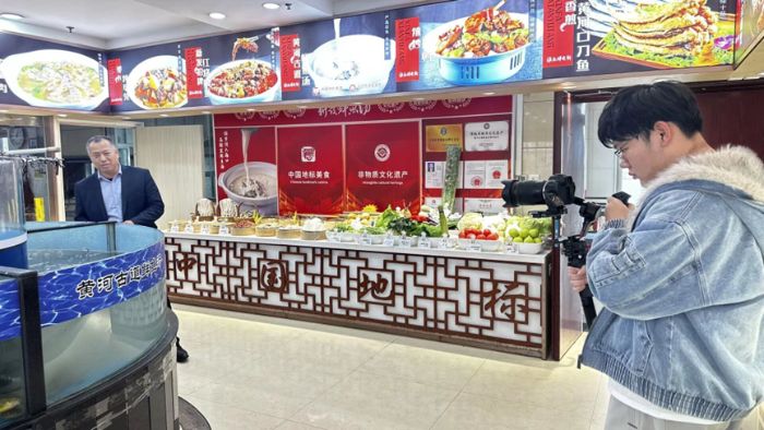 Ӱ�񶨸�����ϣ���������ƺ���