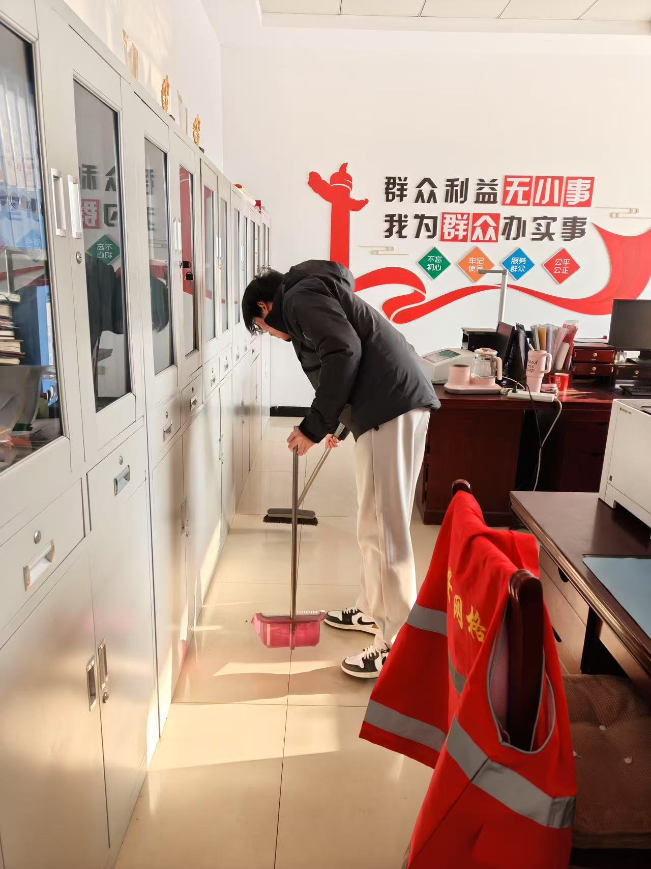 �������ഺ���������㡱�������տƼ���ѧ�����ѧԺѧ�����ٷ���ʵ���߽��򽭽��ǽֵ�