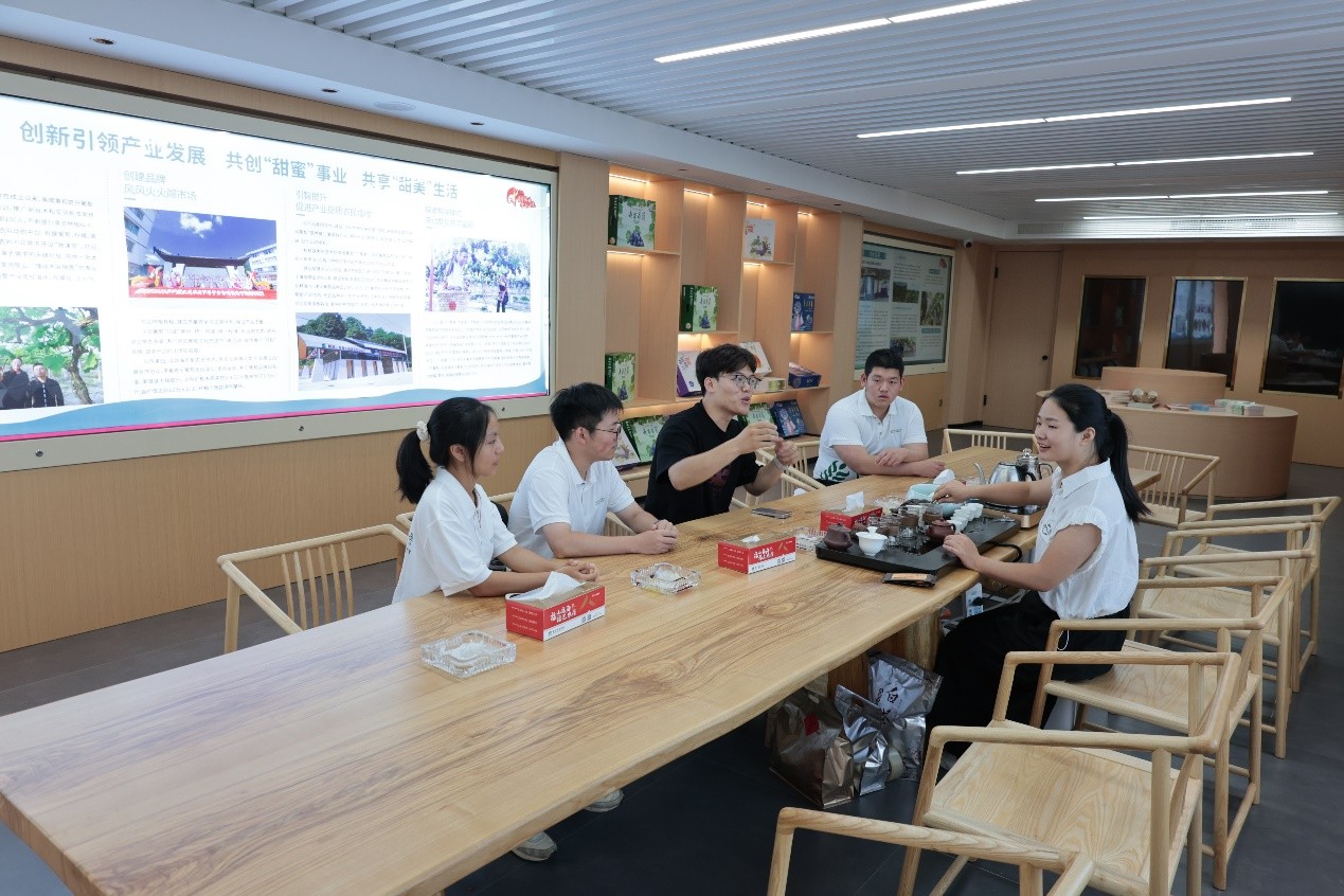 ��ɫ�Ļ�����������ˡ�������ũ�ֿƼ���ѧ��Դ����ѧԺ��������������ũ�����ں�